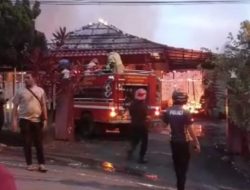 Kediaman Kapolda Papua Dilahap Si Jago Merah