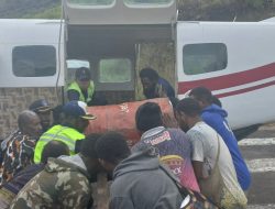 Jalur Penerbangan Ke Oksibil Sementara di Tutup