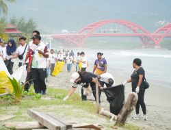 HPSN 2023, Pemkot Jayapura lakukan aksi pungut sampah dan kampanyekan lingkungan bersih