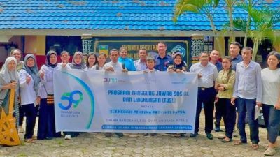 Sambangi SLB Negeri Pembina, PT AP I Sentani Bantu Peralatan Pendidikan