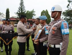Langgar Kode Etik, 2 Personil Polres Jayapura Di Berhentikan