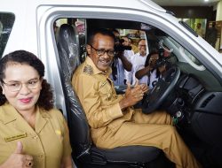 Pemkot Jayapura Salurkan kendaraan Operasional senilai 4 Miliar kepada OPD