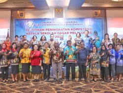 Sebagai Barometer, Ratusan guru Kota Jayapura jalani pelatihan Peningkatan Kompetensi