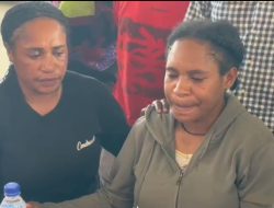 Keluarga Korban Pesawat SAM Air Datangi Pos Ante Mortem