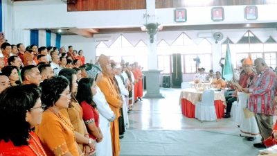 Pengurus Ikatan Keluarga Toraja Kota Jayapura di Lantik, Amos Randalinggi : Masalah Sosial Program Pertama Yang Akan Di lakukan