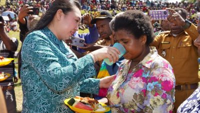 Fokus Tangani Stunting, TP PKK Lanny Jaya Penyuluhan di Distrik Pirime