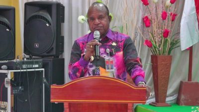 Bupati Doren Dorong Kaum Ibu Di Lanny Jaya Kembangkan Kreativitas