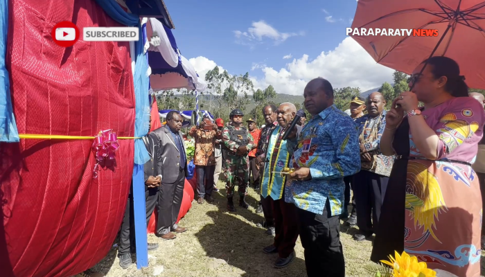 Pj Bupati Lanny Jaya Resmikan Gereja Baptis Marturia Jemaat Umbanume