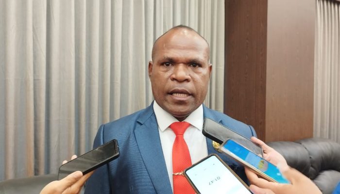 Legislator minta Pemkab Jayapura Tindaklanjuti Catatan BPK Soal Kelebihan Pembayaran BBM