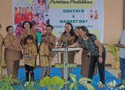 Sekolah Anak Hebat Papua Gelar Pameran Berbahan Daur Ulang
