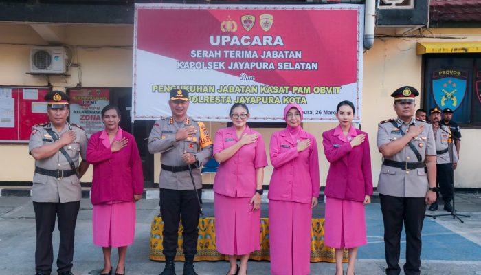 Kapolresta Pimpin Upacara Sertijab Kapolsek Jayapura Selatan Dan Pengukuhan Kasat PAM Obvit