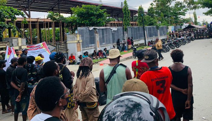 Aksi Tidak Direspon KPU Papua Tengah, AM OAPT Kembali Gelar Aksi Demo