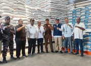 Pastikan Ketersediaan Bapok Aman Jelang Lebaran TPID Kota Jayapura Sidak Pasar