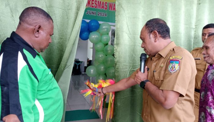Resmikan Puskesmas Waren, Sekda Sebut Semua Puskesmas di Waropen Telah Terakreditasi