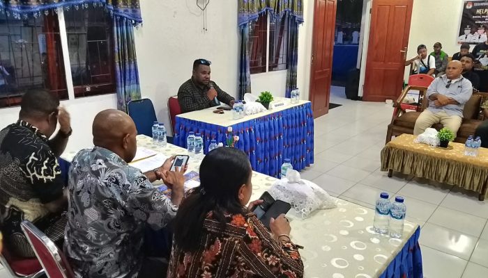 Bawaslu Yapen Minta KPU Yapen Melakukan Verifikasi Data Perseorangan Dengan Baik