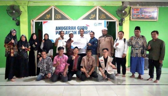 Maknai Hari Guru Nasional, YBM PLN UIP MPA Berikan Apresiasi kepada 50 Guru di Jayapura