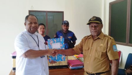 Terima Berkas 61 Calon Anggota Jalur Otsus dari Kabupaten Jayapura diserahkan ke Pansel DPR