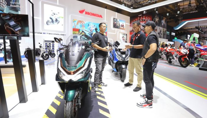 IIMS 2025, New Honda PCX160 Jadi Idola Konsumen