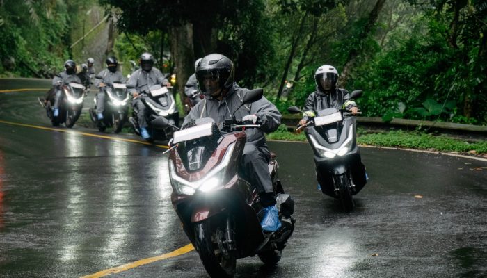 Terbaru dari Honda PCX160, Tetap Terkoneksi dan Bebas Ribet dengan Honda RoadSync