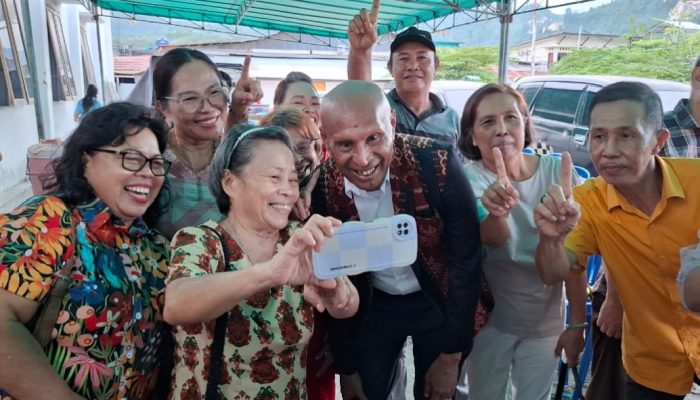 Hadiri Ibadah Paskah K3 Kota Jayapura, BTM Berpesan Agar Umat Beriman Tidak Malu Akui Keimanannya