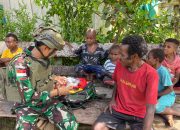 Mengetuk Pintu dengan Cinta, Satgas Yonif 512/QY Hadir Jaga Kesehatan Warga Yabanda