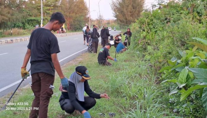 Peringati HUT PGGI ke-75 Tahun, 750 Bibit Pohon di Tanam sepanjang Pantai Holtekam