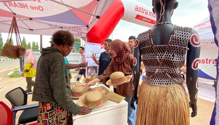 Astra Motor Rangkul Pengrajin Lokal dalam Showroom Event Bersama Komunitas dan Pelanggan Setia