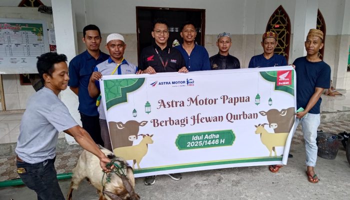 Astra Motor Papua Berbagi Dalam Idul Adha      