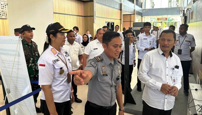 Tinjau Pelayanan Keimigrasian Di Perbatasan, Ini Kata Asisten Deputi Koordinasi Kerja Sama Kelembagaan Keimigrasian Dan Pemasyarakatan