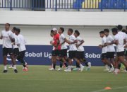 Persipura Siap Bangkit, Tantang Persela di Stadion Surajaya Lamongan, Sejumlah Pilar Penting Tuan Rumah Absen
