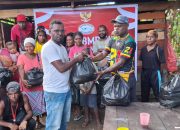 Perkuat Solidaritas, BMP RI Intan Jaya Salurkan 150 Paket Sembako kepada Masyarakat