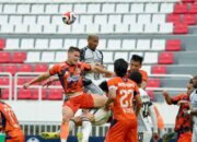 Badai Tornado Hempaskan Ambisi Mutiara Hitam Persipura di Kandang