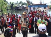 Ibadah Peringatan 1 Abad Masuk Papuma, Bupati Yapen Benyamin Arisoy : Refleksikan Diri Akan Semua Perjuangan Masuknya Injil