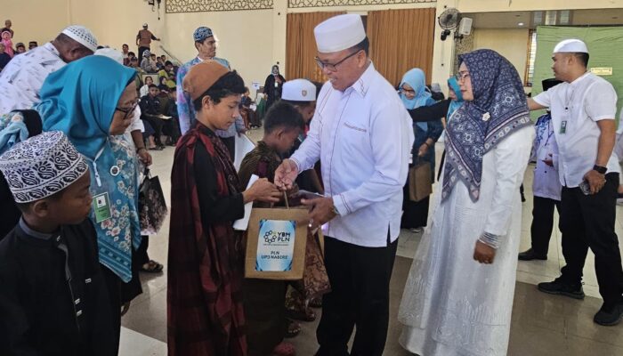 Wujud Kolaborasi, YBM PLN dan IPHI Nabire Gelar Khitanan Massal 350 Anak