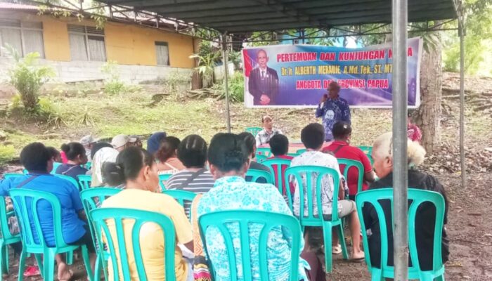 Dialog dengan Warga Kotabaru, Alberth Merauje Paparkan Evaluasi Kerja dan Sosialisasikan Program Asuransi Jiwa Bahagia