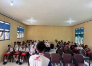 Astra Motor Tanamkan Budaya #Cari_Aman di SMPN 1 Kabupaten Sorong