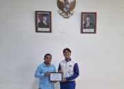 Astra Motor Raih Penghargaan Corporate Award dari United Tractors