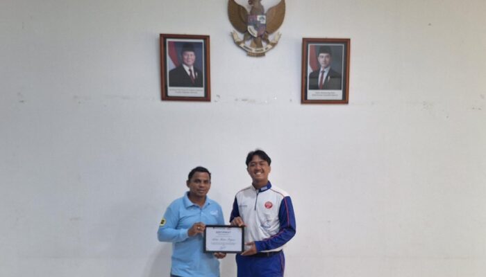 Astra Motor Raih Penghargaan Corporate Award dari United Tractors