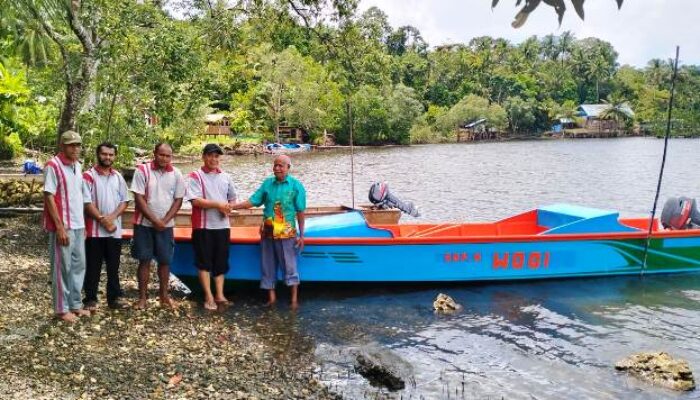SMPN Wooi Miliki Speedboat Sekolah untuk Dukung Aktivitas Pembelajaran