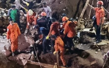 Tim SAR Gabungan Berhasil Evakuasi Korban Tertimbun Longsor di Batu Putih Jayapura Selatan