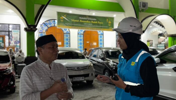 Srikandi PLN Jayapura, Zahro Ardhillah Menjaga Terang di Hari Kemenangan