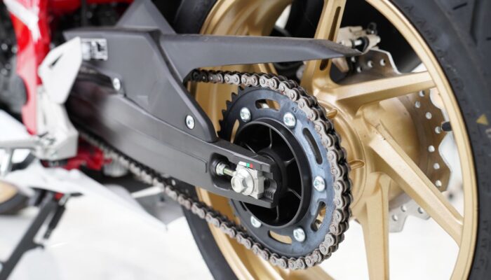 Perawatan Rantai dan Gir Motor Honda untuk Penyaluran Tenaga Lebih Optimal