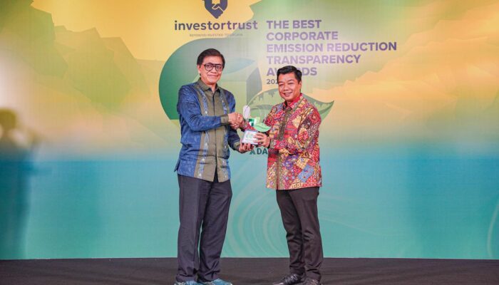 Pertamina Patra Niaga Raih Predikat Best Of The Best di Corporate Emission Reduction Transparency Awards 2026