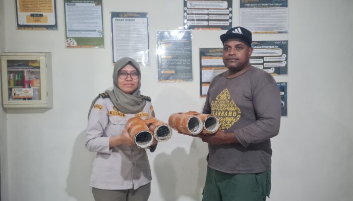 Karantina dan BBKSDA Papua Gagalkan Penyelundupan Burung Cenderawasih Mati-Kawat