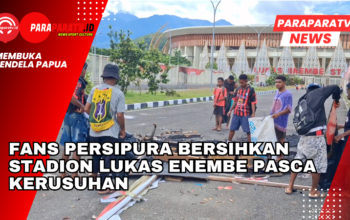 Fans Persipura Bersihkan Stadion Lukas Enembe Pasca Kerusuhan