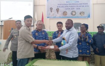 Bupati Aner Maisini Buka Sosialisasi Penyusunan Kajian Risiko Bencana Intan Jaya 2026–2030