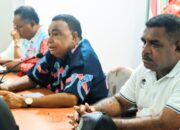Percepat Pemerataan Listrik di Yapen, Bupati Benyamin Arisoy: Segera Mendata, Tahap Awal 10 Rumah Per Kampung Terpasang Meteran