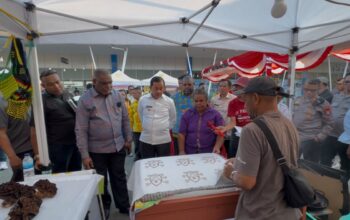 Creative Festival IKM Resmi Dibuka, Abisai Rollo Dorong Kemandirian Ekonomi Lokal