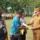 Wakil Wali Kota Rustan Saru Serahkan SK Pensiun dan Tabungan Hari Tua Kepada Empat ASN Purna Tugas Kota Jayapura