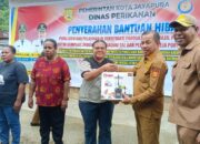 Pemkot Jayapura Serahkan Bantuan Alat Olahan Ikan, Dorong Orang Asli Papua Ciptakan Lapangan Kerja